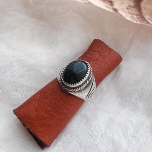 Vintage Size 9.5 Onyx Sterling silver ring